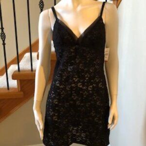 Natori Josie V Neck Nylon Rayon Blend Mini Lace Chemise Black Sz M NWT